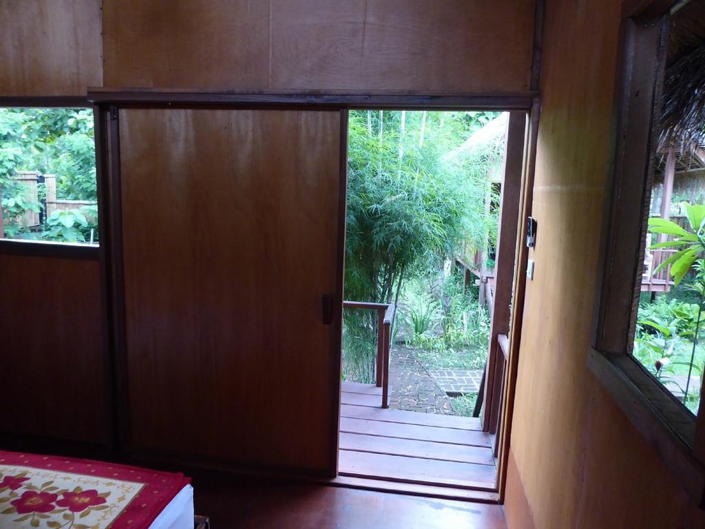 Shibui Garden Bungalows And Restaurant 탄정 외부 사진