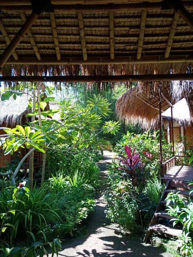 Shibui Garden Bungalows And Restaurant 탄정 외부 사진
